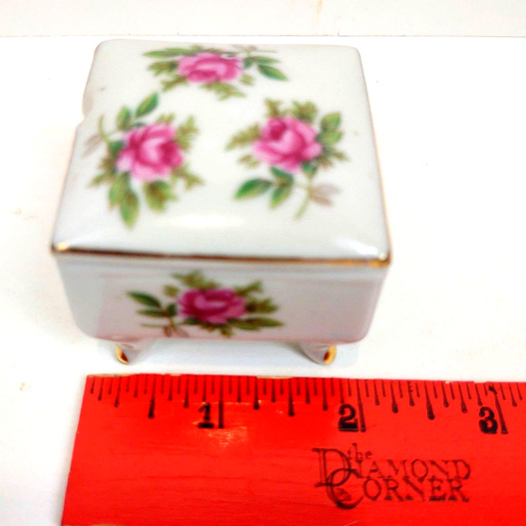 Gold Footed Japan Porcelain Trinket Box Hand Painted Roses Gold Trimmed Candle - Picture 3 of 7